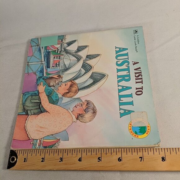 A Visit To Australia by Mary Packard Golden Look-Look Book kids children story - Picture 8 of 8